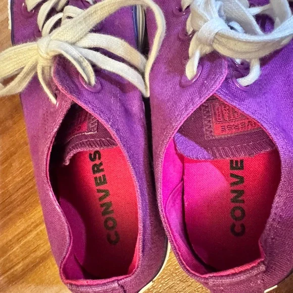 Converse Purple and Pink Women's Flats - Picture 7 of 8